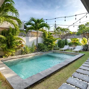 la-fortuna.hotelsseminyak.net/