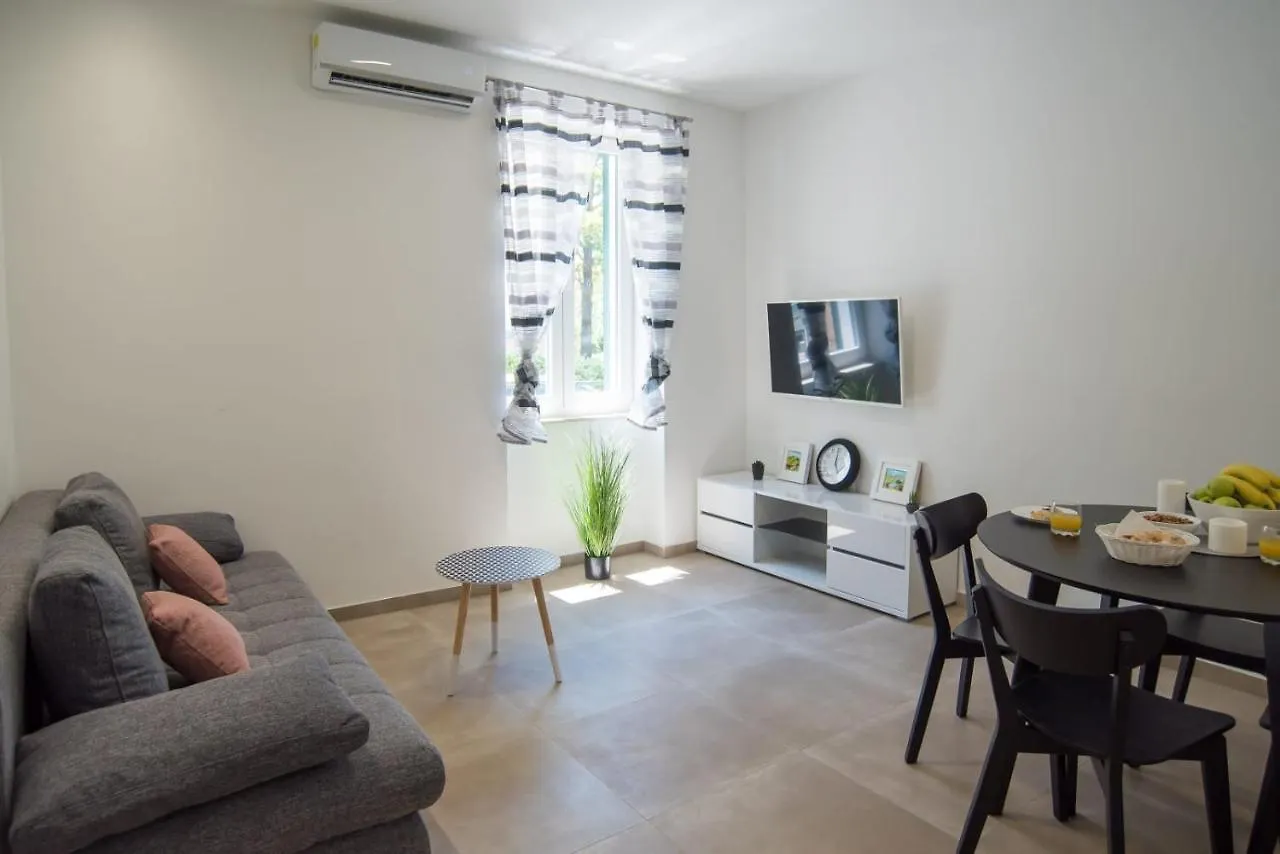 Ita&Toni Apartment Split 0*,  Croatia